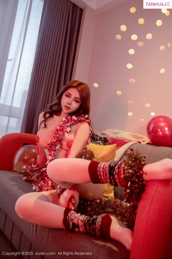   [XiuRen]高清写真图 2025.01.21 No.9789 沐娜娜 丝袜美臀第63张图片